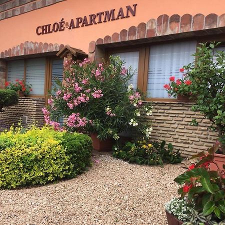 Chloe Apartman Szigetvar Luaran gambar